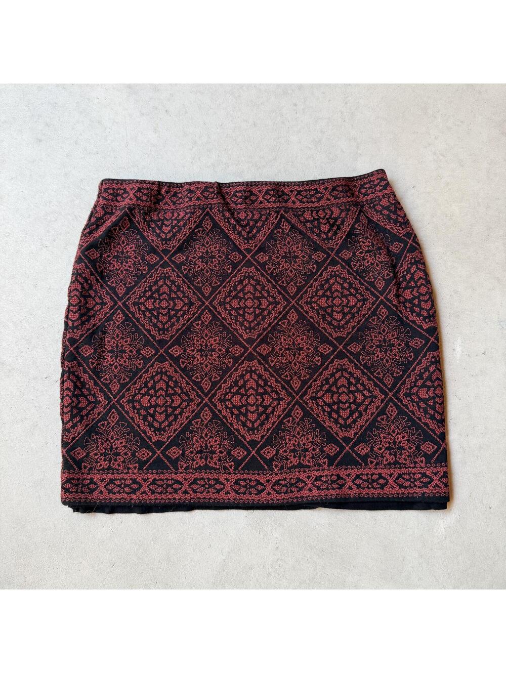 Geometric Embroidered Mini Skirt | Size M by Search for Sanity